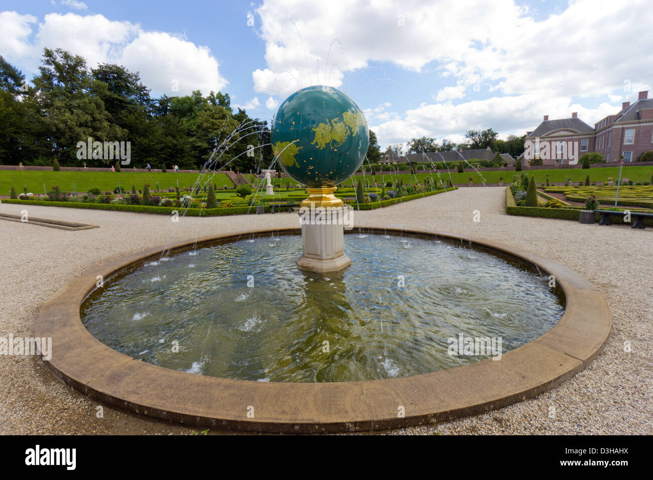Fontaine du jardin de palais Het Loo à Apeldoorn, Pays-Bas Banque D'Images