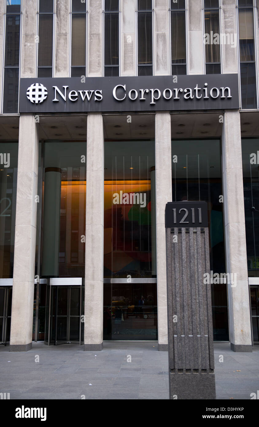 Entrée de l'Avenue des Amériques 1211 aussi connu sous le nom de News Corp. bâtiment. Banque D'Images