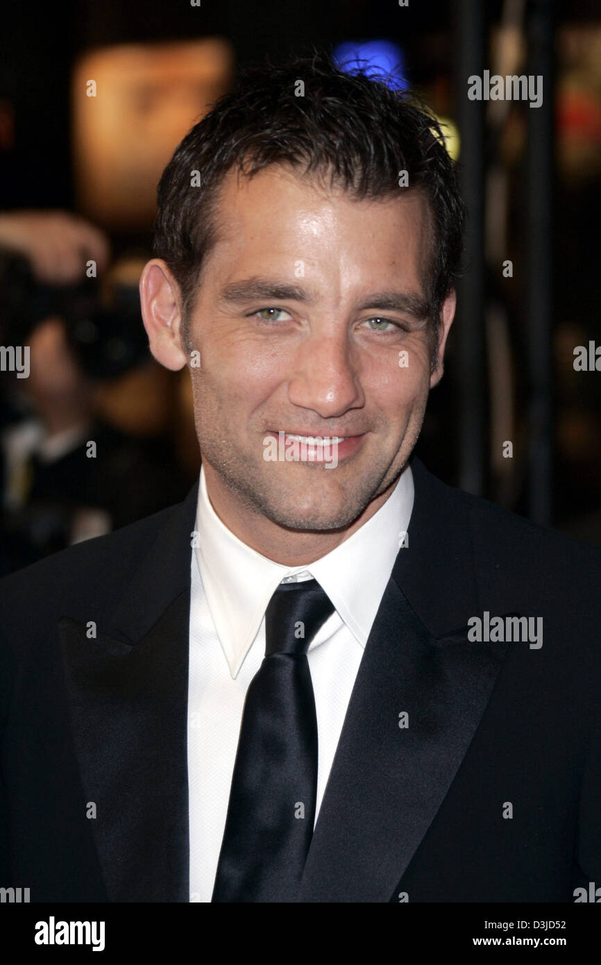 (Afp) - L'acteur britannique Clive Owen en photo lors du 58e Festival du Film de Cannes, France, le jeudi 18 mai 2005. Banque D'Images