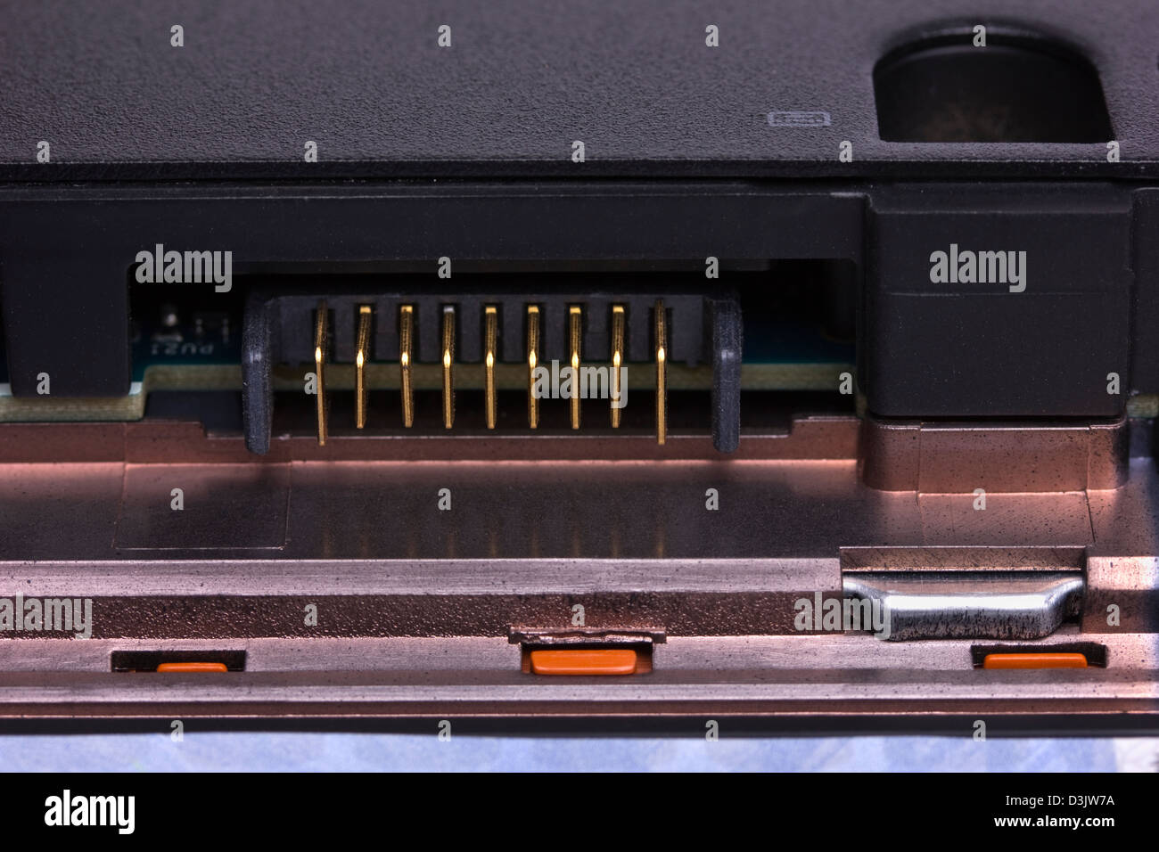 Connecteur de batterie ordinateur portable Photo Stock - Alamy
