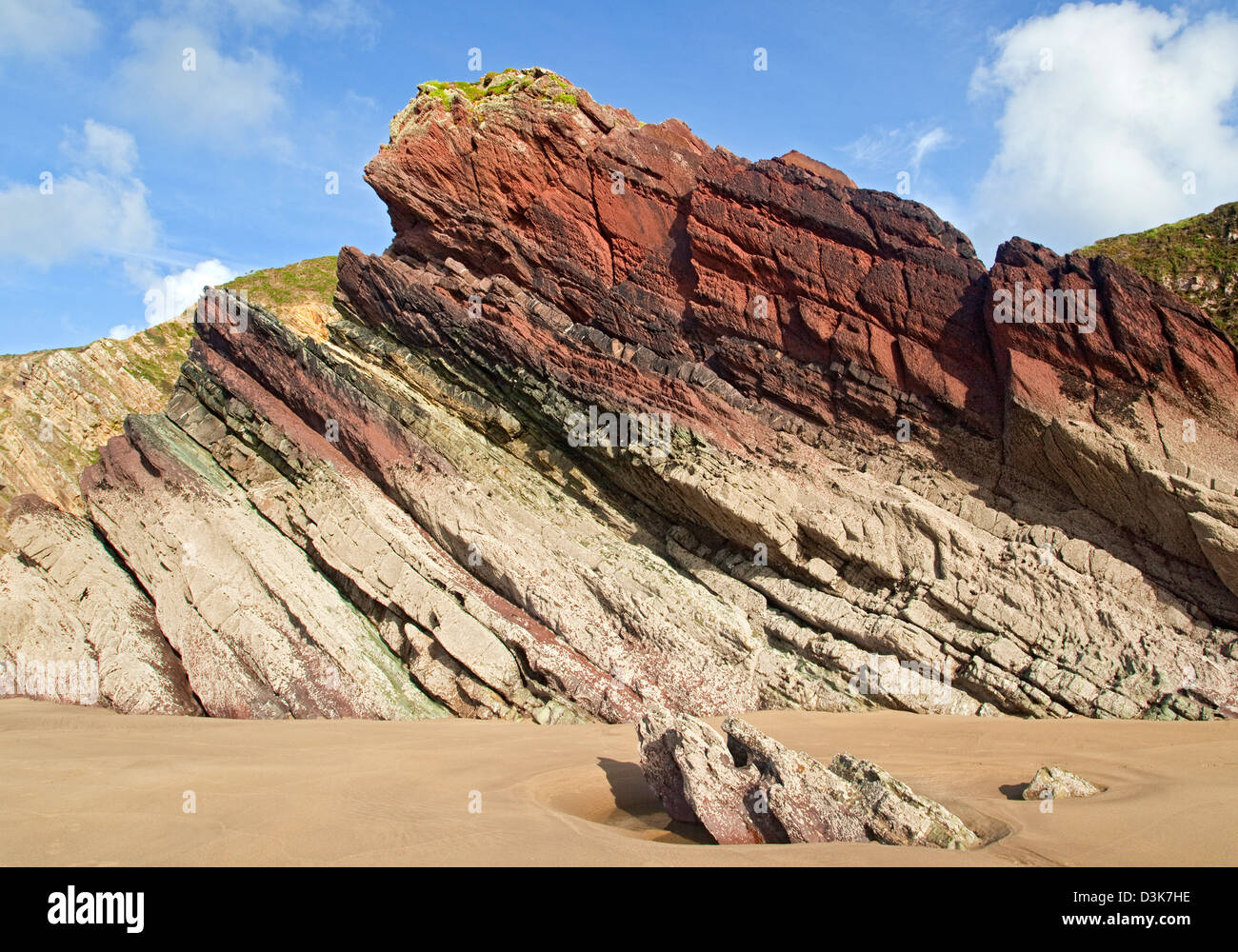 Rock et les rochers d'une géologie variée à marloes sands pembrokeshire coast national park) à la fin de l'été au Sud Ouest du pays de Galles Banque D'Images