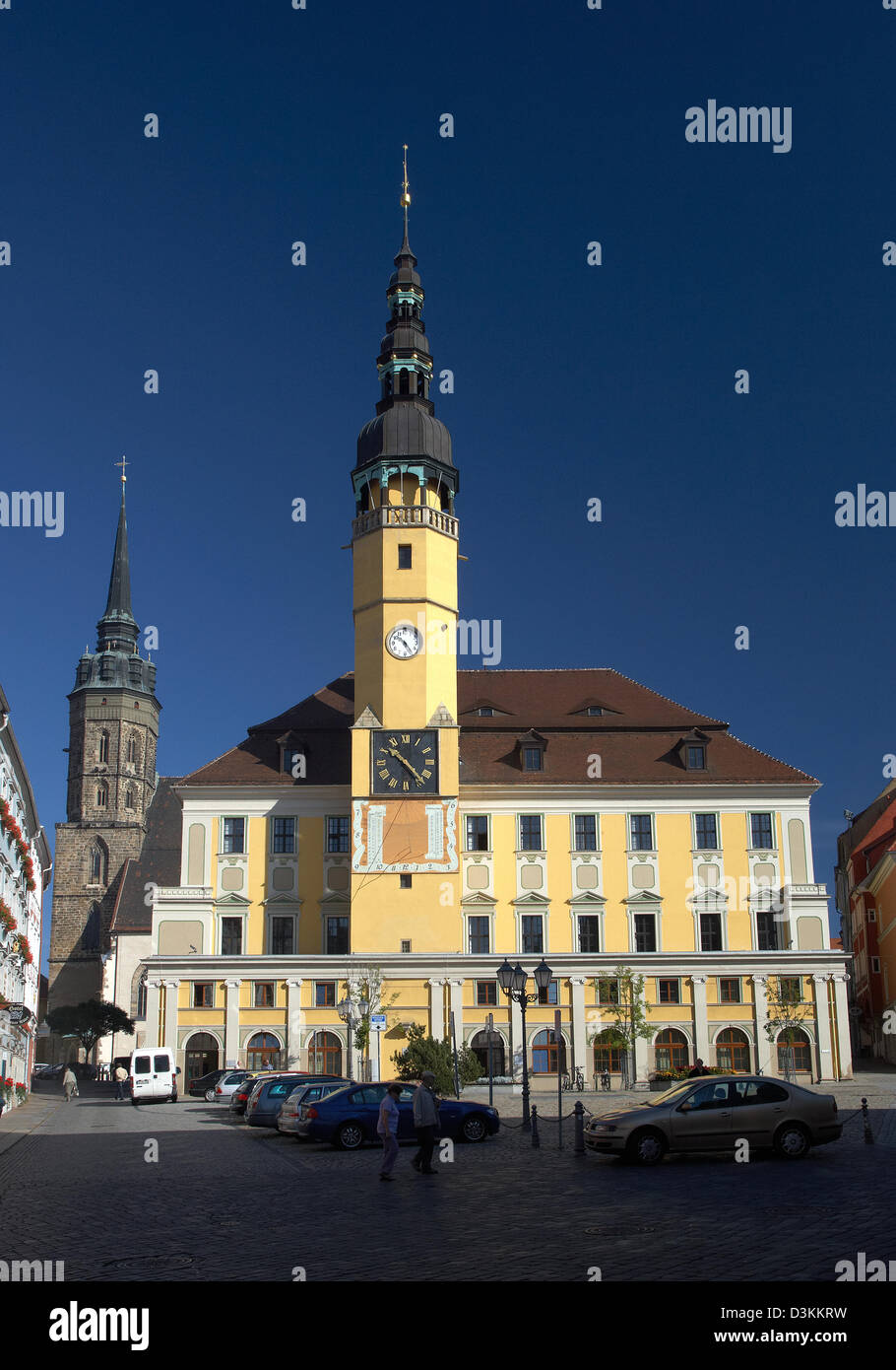 Leverkusen, Allemagne, l'hôtel de ville historique sur la place du marché principal. Banque D'Images