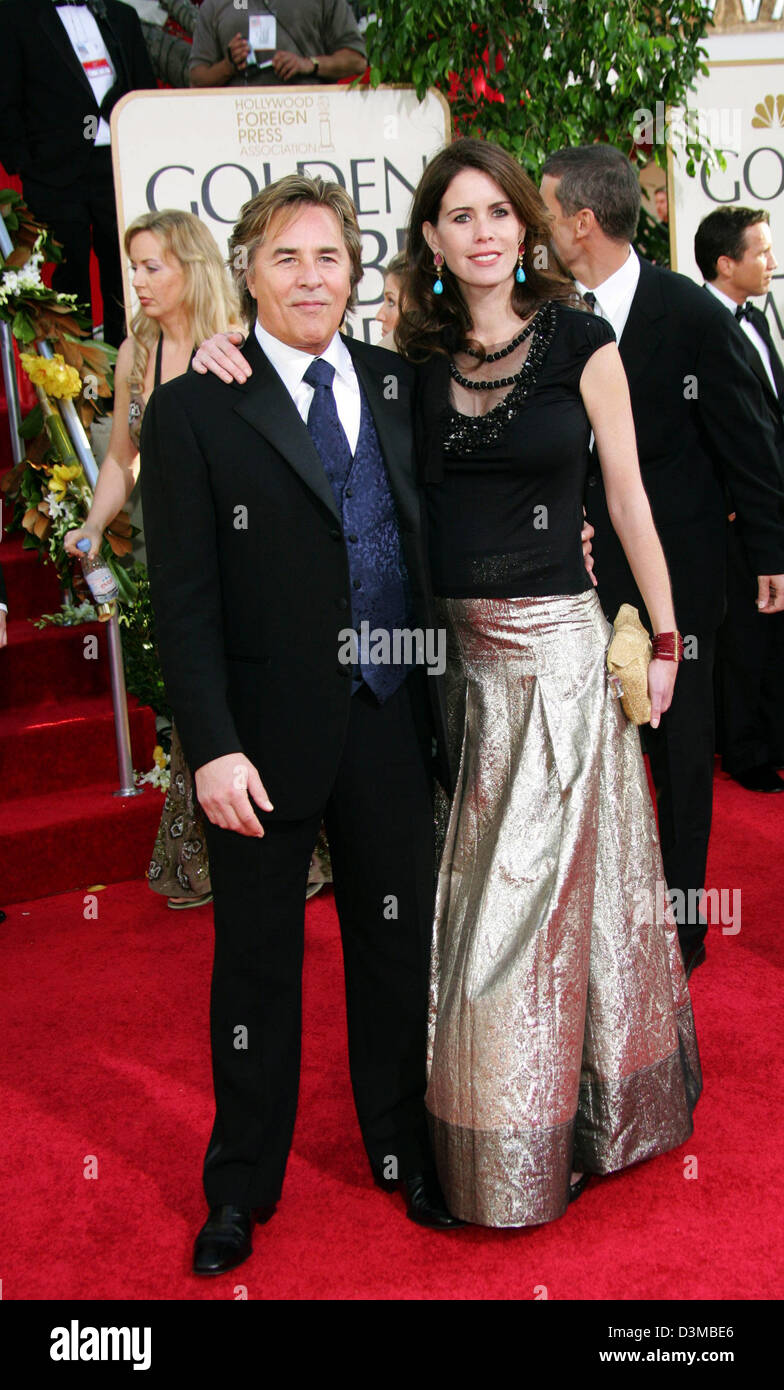 (Afp) - L'acteur américain Don Johnson (L) et sa femme Kelley Phleger arrivent pour le 63e Congrès annuel de Golden Globe Awards au Beverly Hilton Hotel à Los Angeles, USA, 16 janvier 2006. Photo : Hubert Boesl Banque D'Images