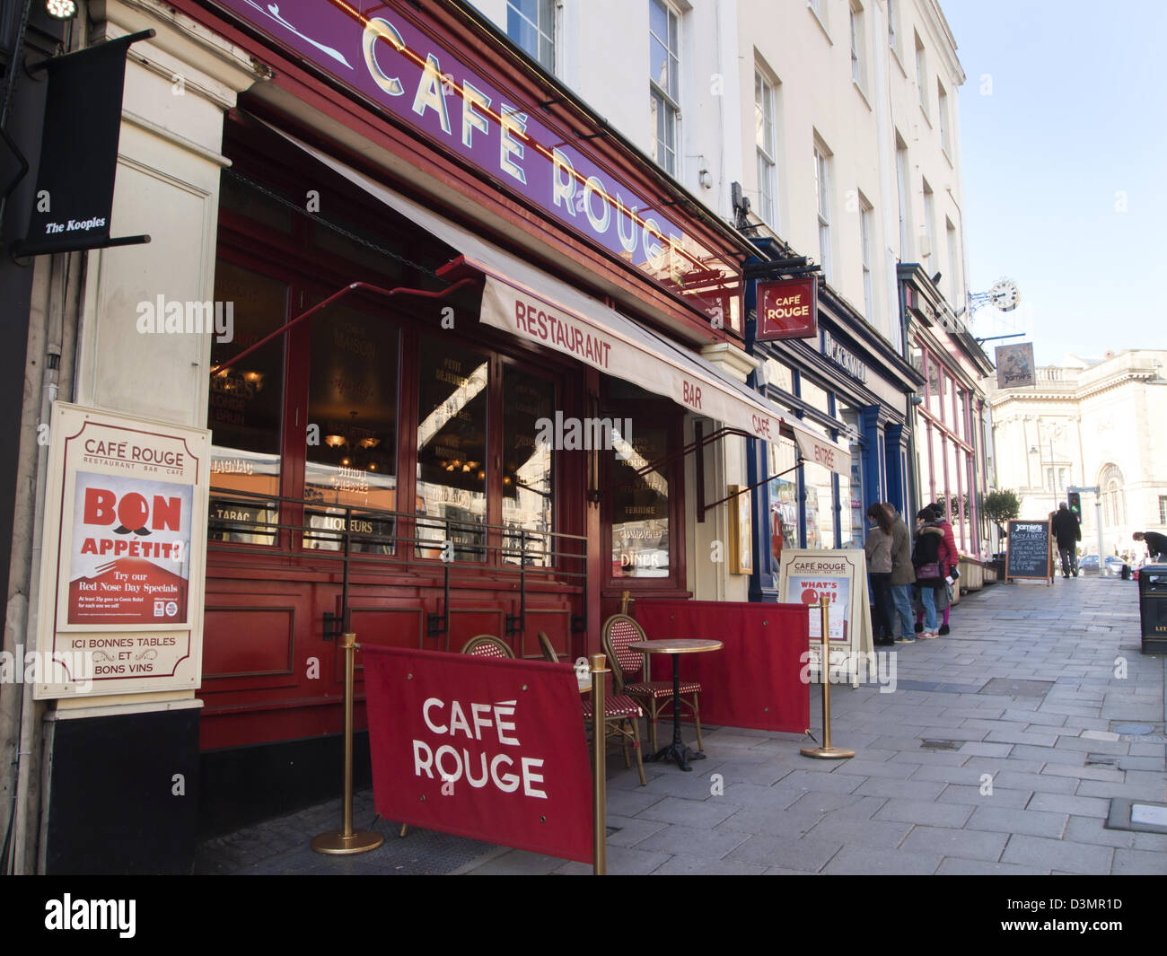 Le centre-ville de Bristol en Angleterre - Café Rouge Banque D'Images