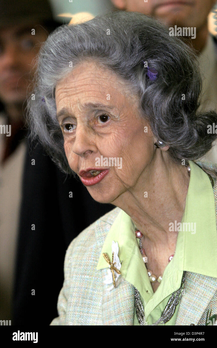 Fabiola de belgique Banque de photographies et d’images à haute ...