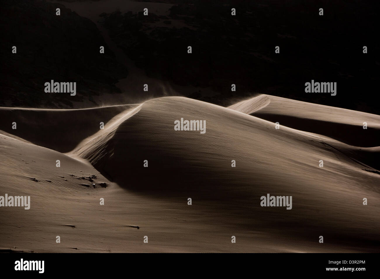 Des modèles naturels sur les dunes de sable dans Caferna Serra, Kaokoland, Namibie Banque D'Images