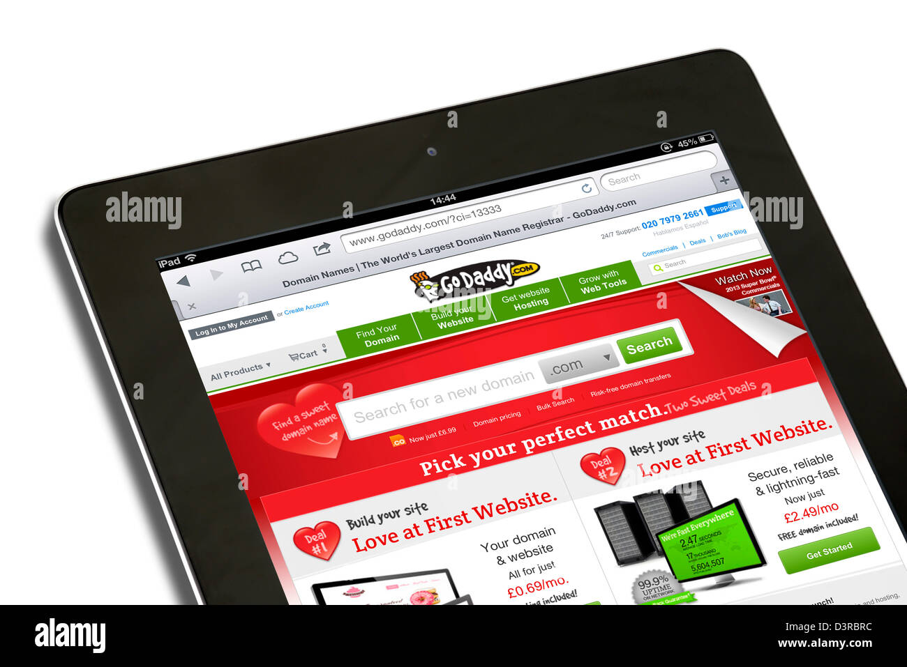 L'enregistrement de domaine et l'hébergement web site Go Daddy sur un iPad 4e génération Banque D'Images