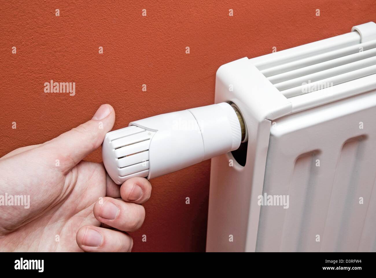 Régulateur de température du radiateur thermostatique, Banque D'Images
