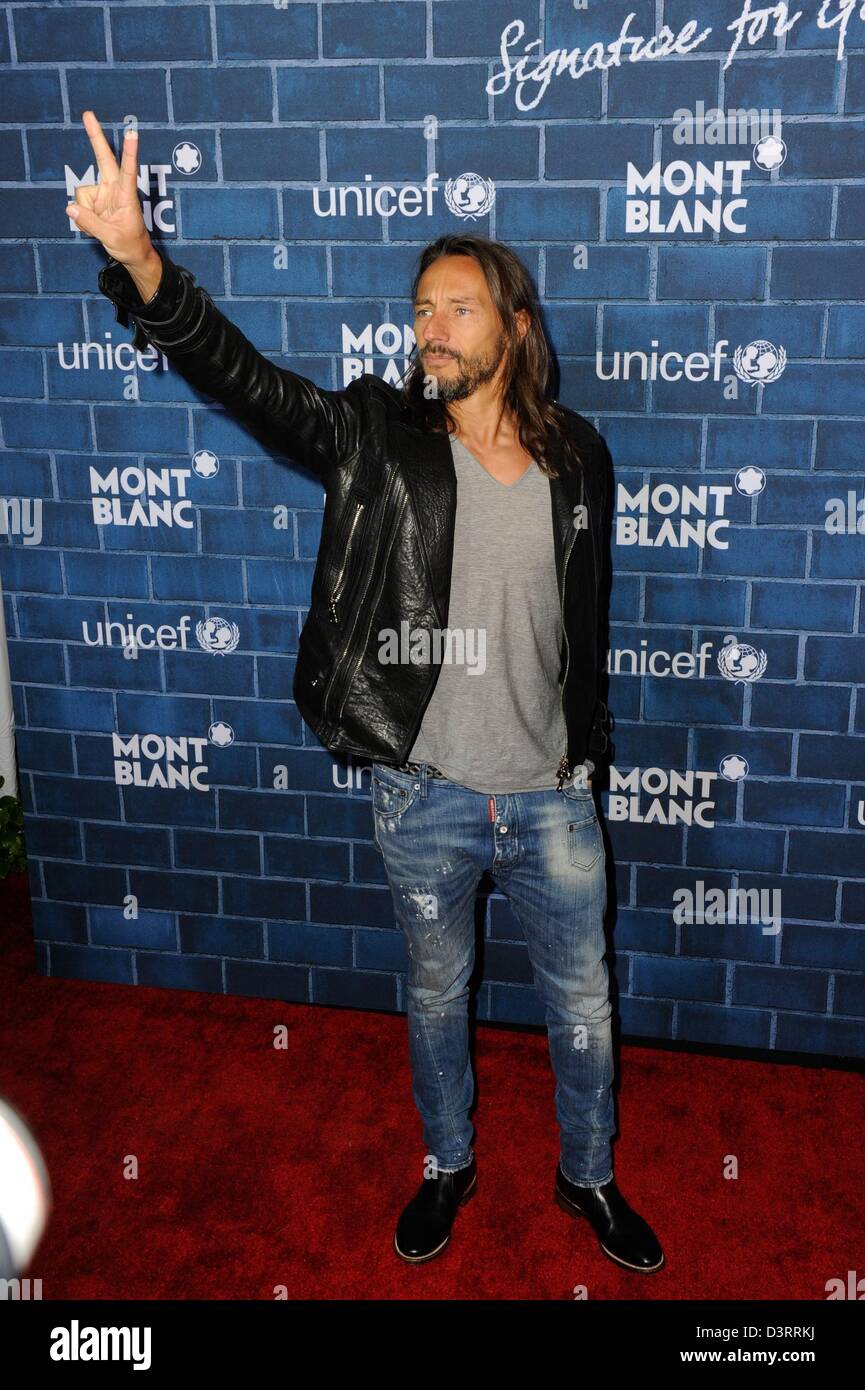 Bob Sinclair au niveau des arrivées pour le 2nd Annual Pre-Oscar célèbre brunch Montblanc Signature pour bonne Collection avec l'UNICEF, l'établissement Hotel Bel-Air, Los Angeles, CA, le 23 février 2013. Photo par : Sara Cozolino/Everett Collection/Alamy Live News Banque D'Images