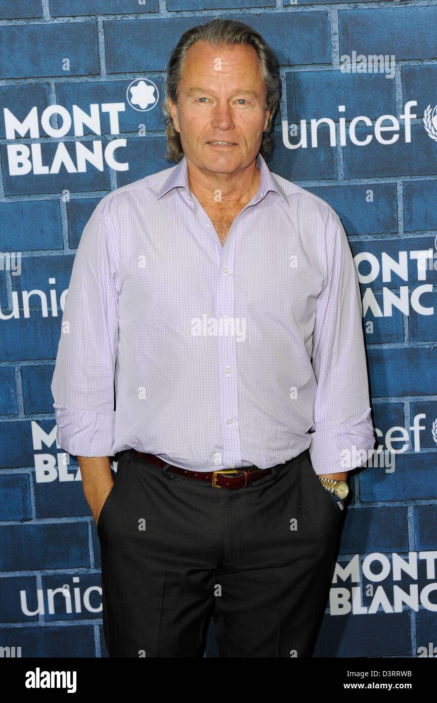 John Savage aux arrivées pour le 2nd Annual Pre-Oscar célèbre brunch Montblanc Signature pour bonne Collection avec l'UNICEF, l'établissement Hotel Bel-Air, Los Angeles, CA, le 23 février 2013. Photo par : Sara Cozolino/Everett Collection/Alamy Live News Banque D'Images