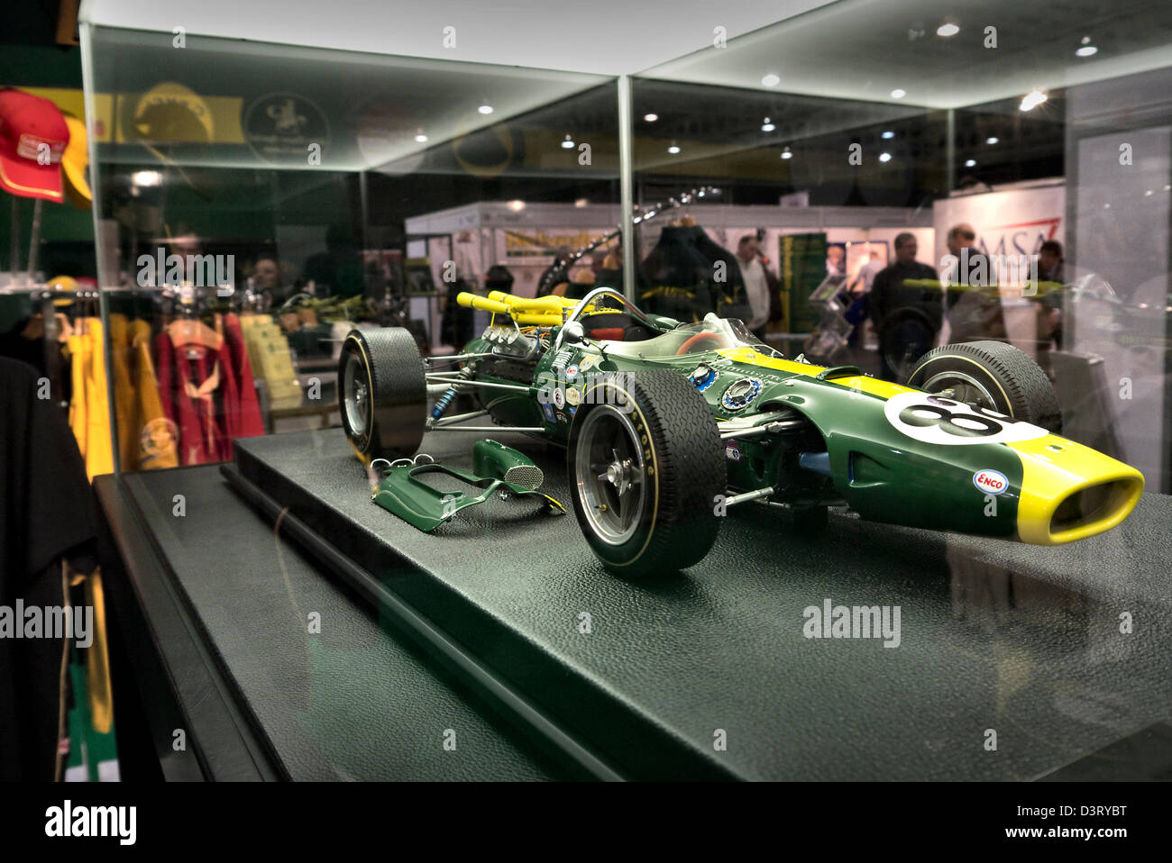 Stoneleigh Park, dans le Warwickshire, Royaume-Uni. Feb 22, 2013. Retro course car show à Stoneleigh Park Warwickshire. Modèle d'affichage de Lotus F1 voiture conduite par Jim Clark. Banque D'Images