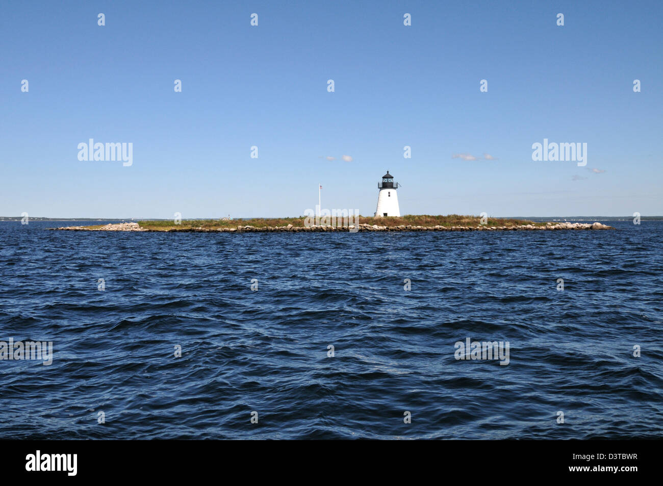 Phare de l'île des oiseaux au large de Cape Cod, Massachusetts à Buzzards Bay Banque D'Images