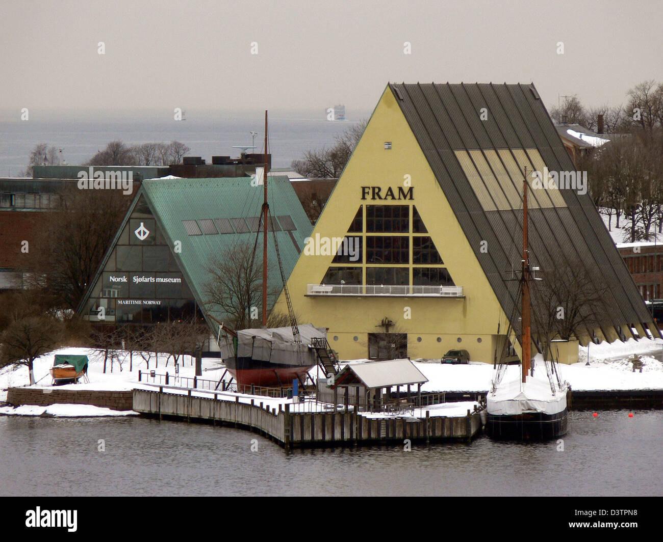 (Dpa) - Vue sur le musée Fram sur la péninsule Bygden d'Oslo, Norvège, 28 mars 2006. Le musée abrite le Fram, le bateau qui a servi à la fois l'expédition arctique de Paseo Londres Fritjof et l'Antarctique Expédition de Roald Amundsen. Photo : Hinrich Baesemann Banque D'Images