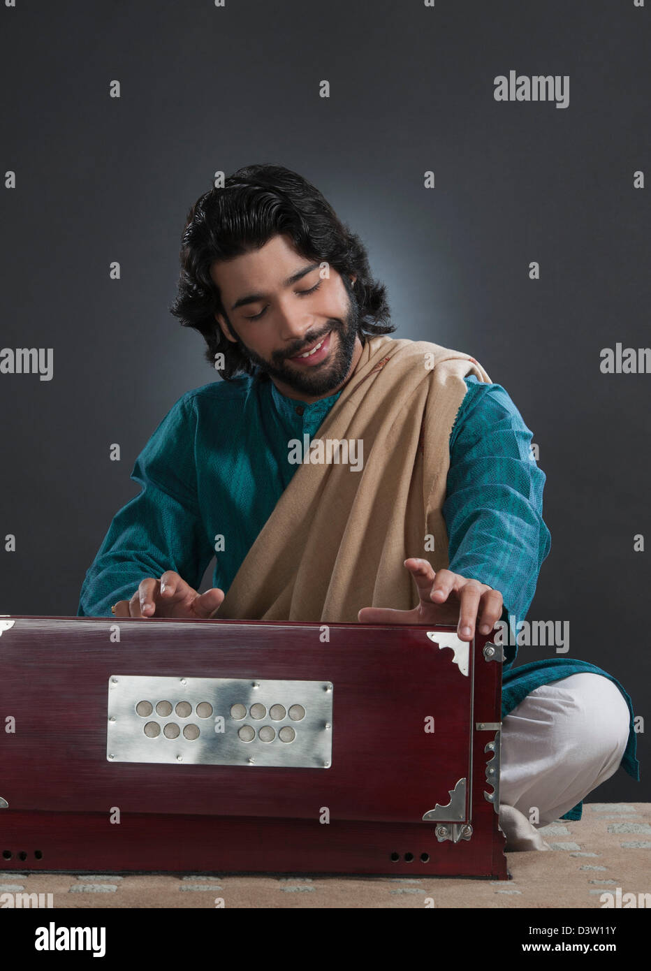 Harmonium indian Banque de photographies et d’images à haute résolution