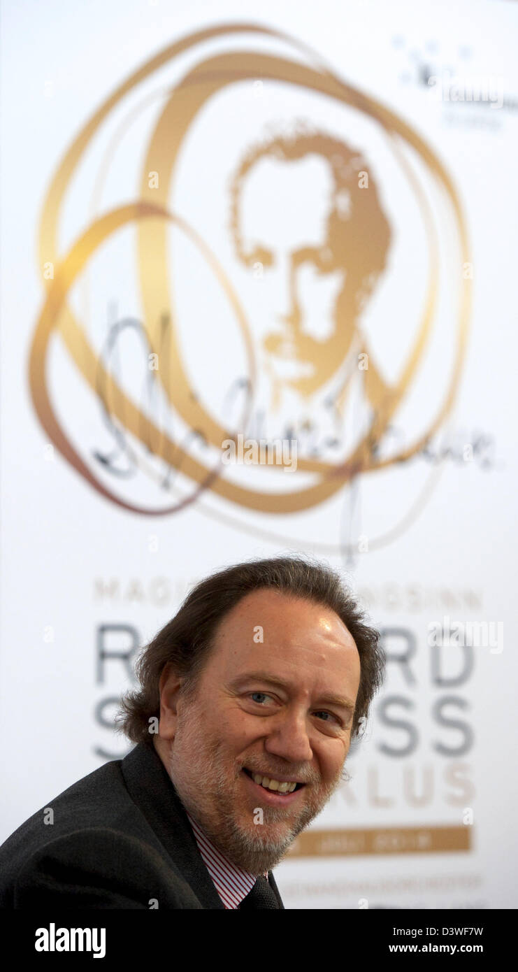 Chef d'orchestre de l'Gewandhausorchester Riccardo Chailly nous parle de la saison 2013/14 à la Gewandhaus de Leipzig, Allemagne, 25 février 2013. Photo : PETER ENDIG Banque D'Images