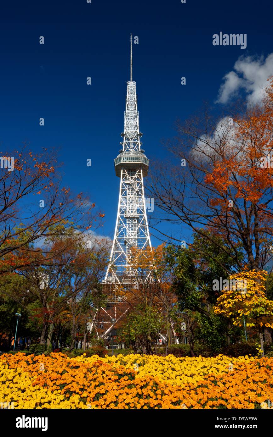 Tour de Télévision de Nagoya, 23 novembre 2012 à Nagoya, JP. La tour date de 1954 et est la plus ancienne du Japon, la tour de télévision. Banque D'Images