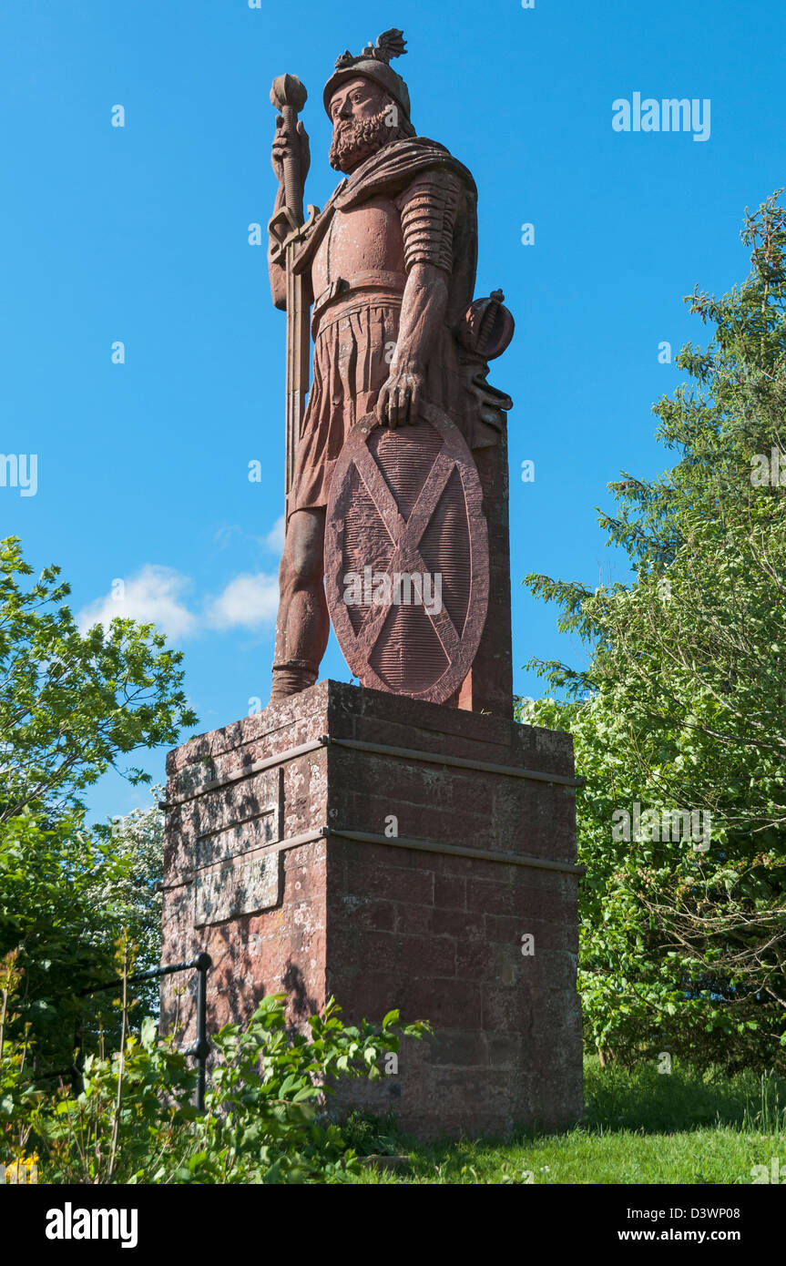 L'Ecosse, Scottish Borders, William Wallace statue à Bemersyde estate près de Melrose, érigée 1814 Banque D'Images