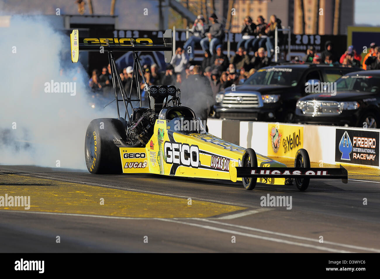 Chandler, Arizona, USA. 24 février 2013. Morgan Lucas lors l'Arizona NHRA Nationals - Mello Yello Drag Racing Series éliminatoires finale à Firebird International Raceway à Chandler, Arizona. Credit : Action Plus de Sports / Alamy Live News Banque D'Images