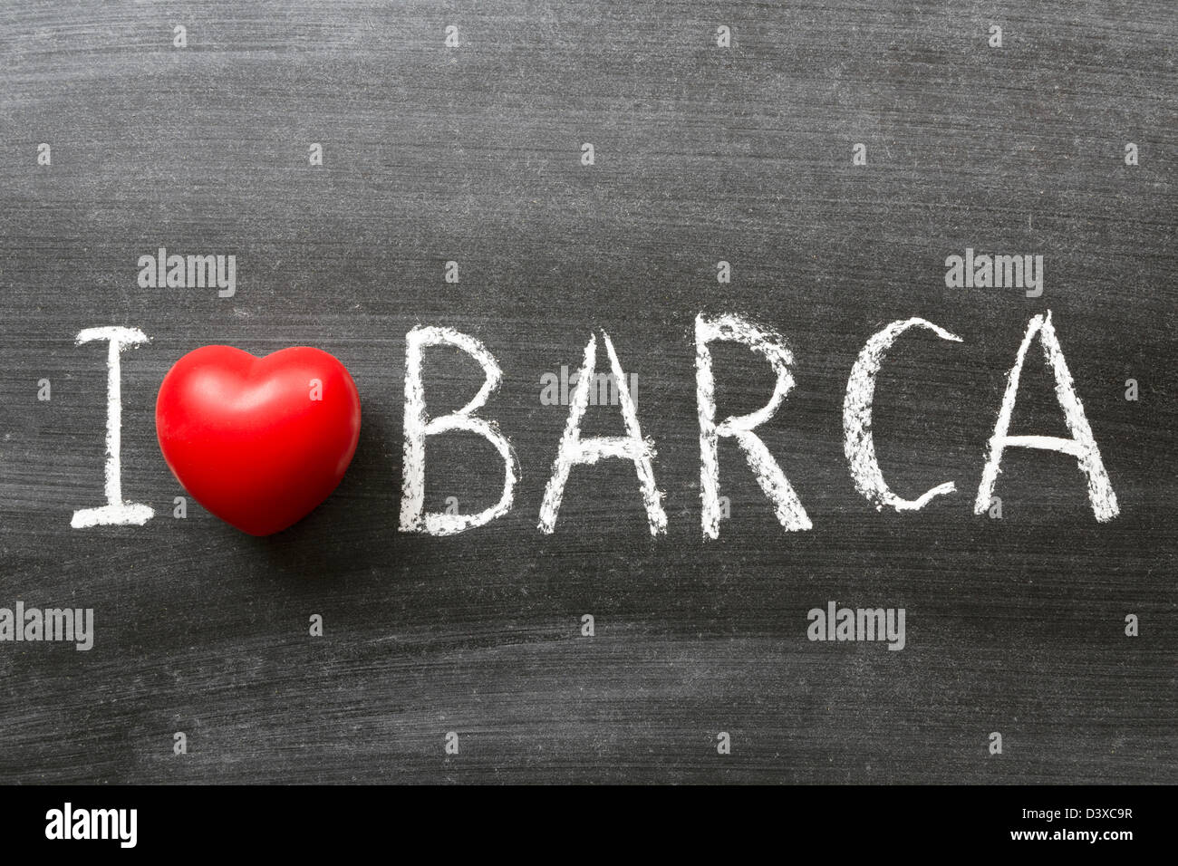 J'adore la phrase Barca à la main sur le tableau noir de l'école Banque D'Images