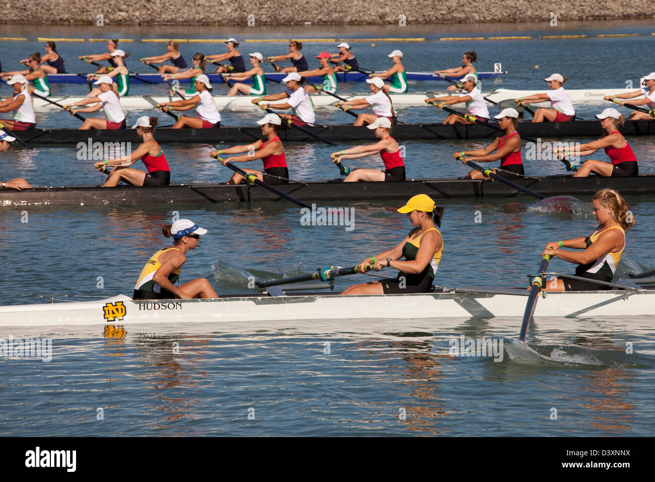 Canada,Ontario,Saint Catharines,le Royal Henley Regatta, rameurs en compétition dans la race Banque D'Images