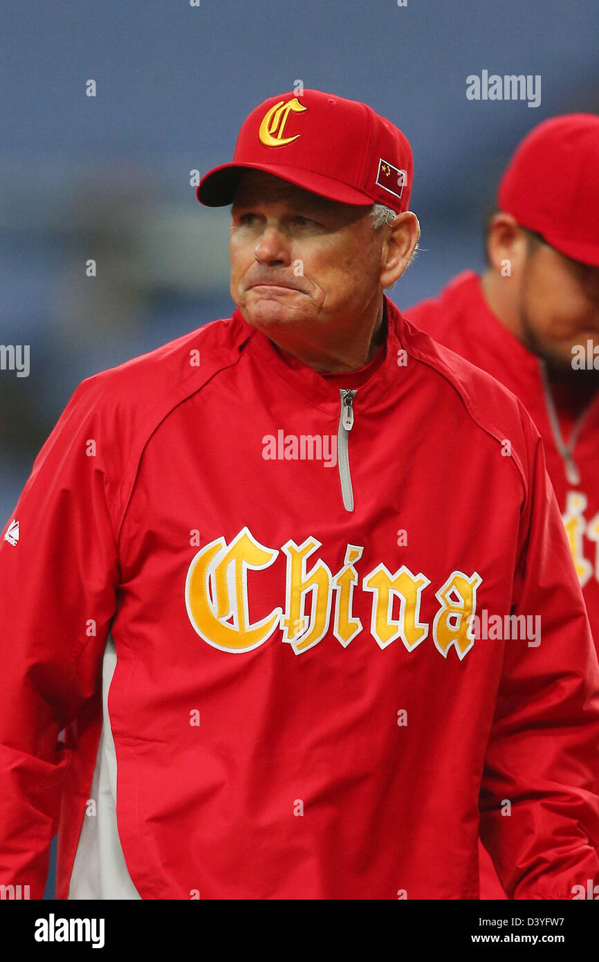 Osaka, Japon. 27 février 2013. L'entraîneur-chef John McLaren (CHN), 27 février 2013 - WBC : 2013 World Baseball Classic, exposition Match match entre la Chine 1-8 Orix Buffaloes au Kyocera Dome, Osaka, Japon. (Photo de AJPS/AFLO SPORT/Alamy Live News) Banque D'Images