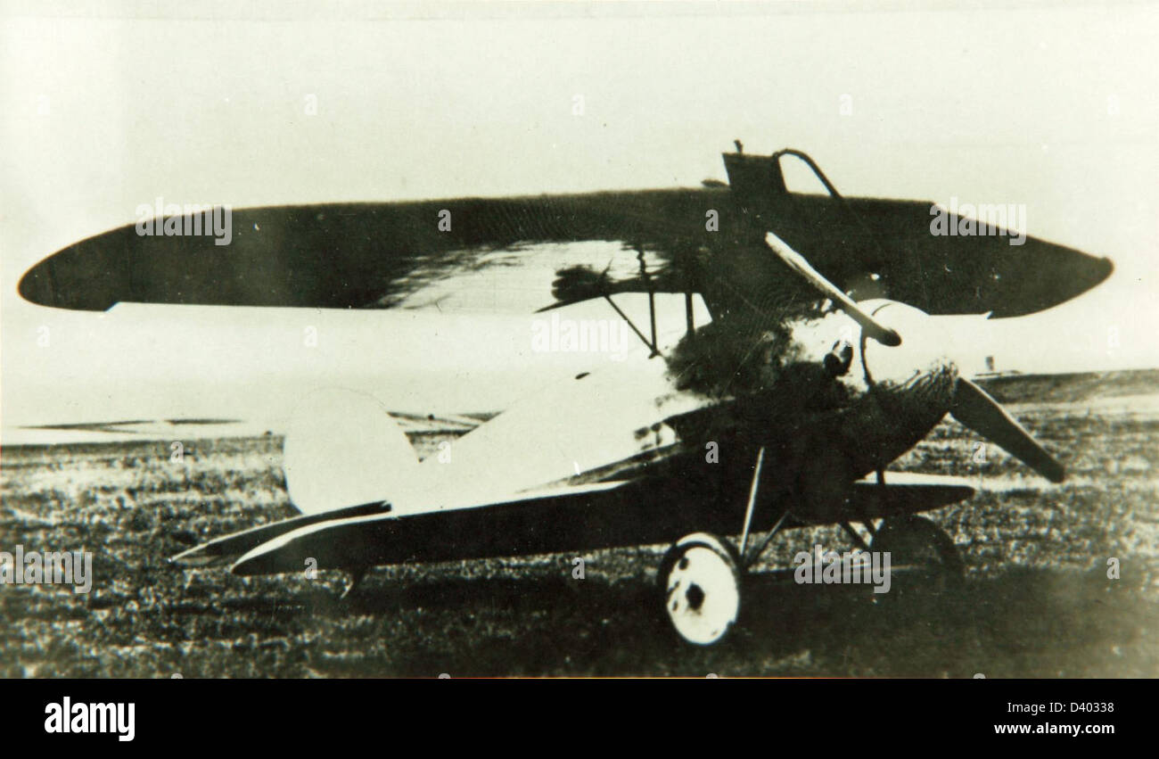 Le Fokker v.2 était un avion allemand expérimental datant de la première Guerre mondiale. C'était une conception précoce dans le développement des avions de chasse pendant la guerre, contribuant à l'évolution de l'aviation militaire. Banque D'Images