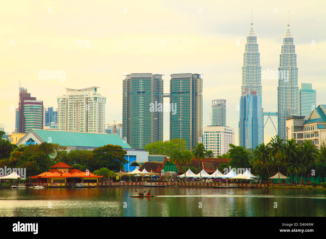 La Malaisie, Kuala Lumpur, lac Titiwangsa jardins, d'horizon, Banque D'Images