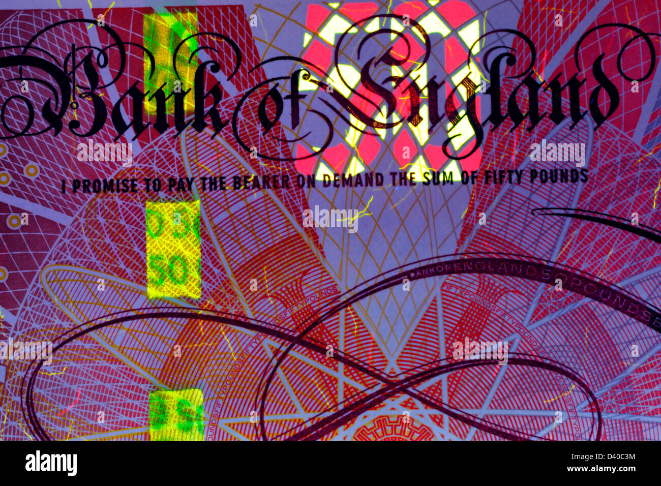 Billet de 50 livres sous lumière UV, UK, 2010 Banque D'Images