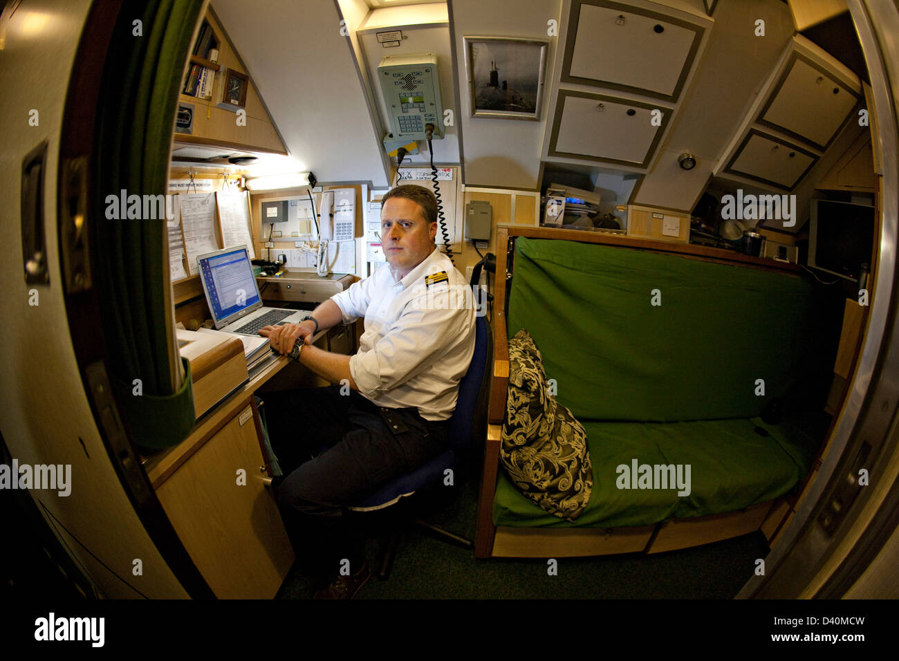 Cabine sur les officiers du sous-marin nucléaire HMS Talent Banque D'Images