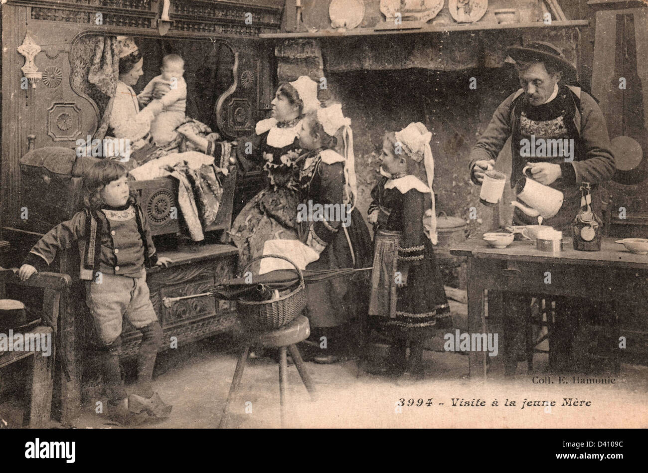 Ancienne Carte Postale Francais Noir Et Blanc La Visite De La Jeune Mere Bretagne France Photo Stock Alamy Ancienne Carte Postale Francais Noir Et Blanc La Visite De La Jeune Mere Bretagne France Photo Stock Alamy