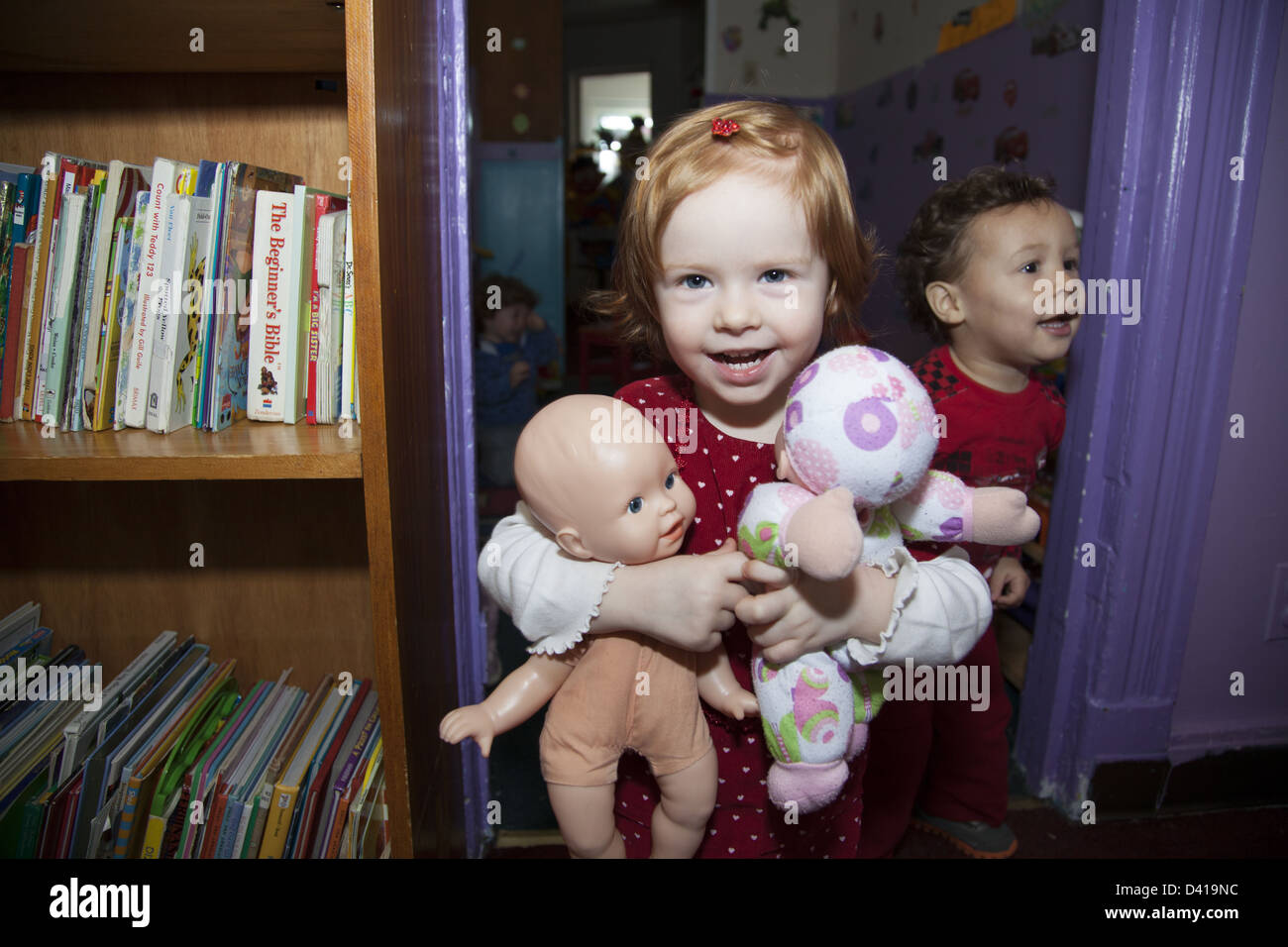 Smart Kids sont nous, une école maternelle et multiculturelle early learning centre à Brooklyn, New York. Banque D'Images
