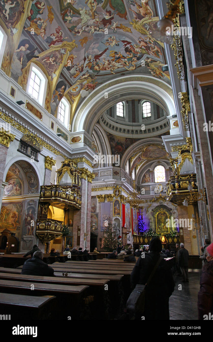 La fresque par Giuglio Quaglio sur le plafond de la cathédrale de Saint Nicolas Ljubljana Slovénie Europe Banque D'Images