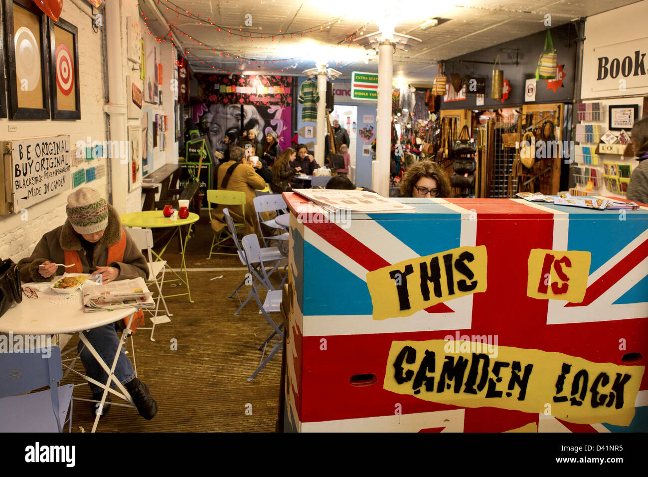 Acaraje Brasil restaurant dans la région de Camden Lock Market, à Camden Town, Londres. Banque D'Images
