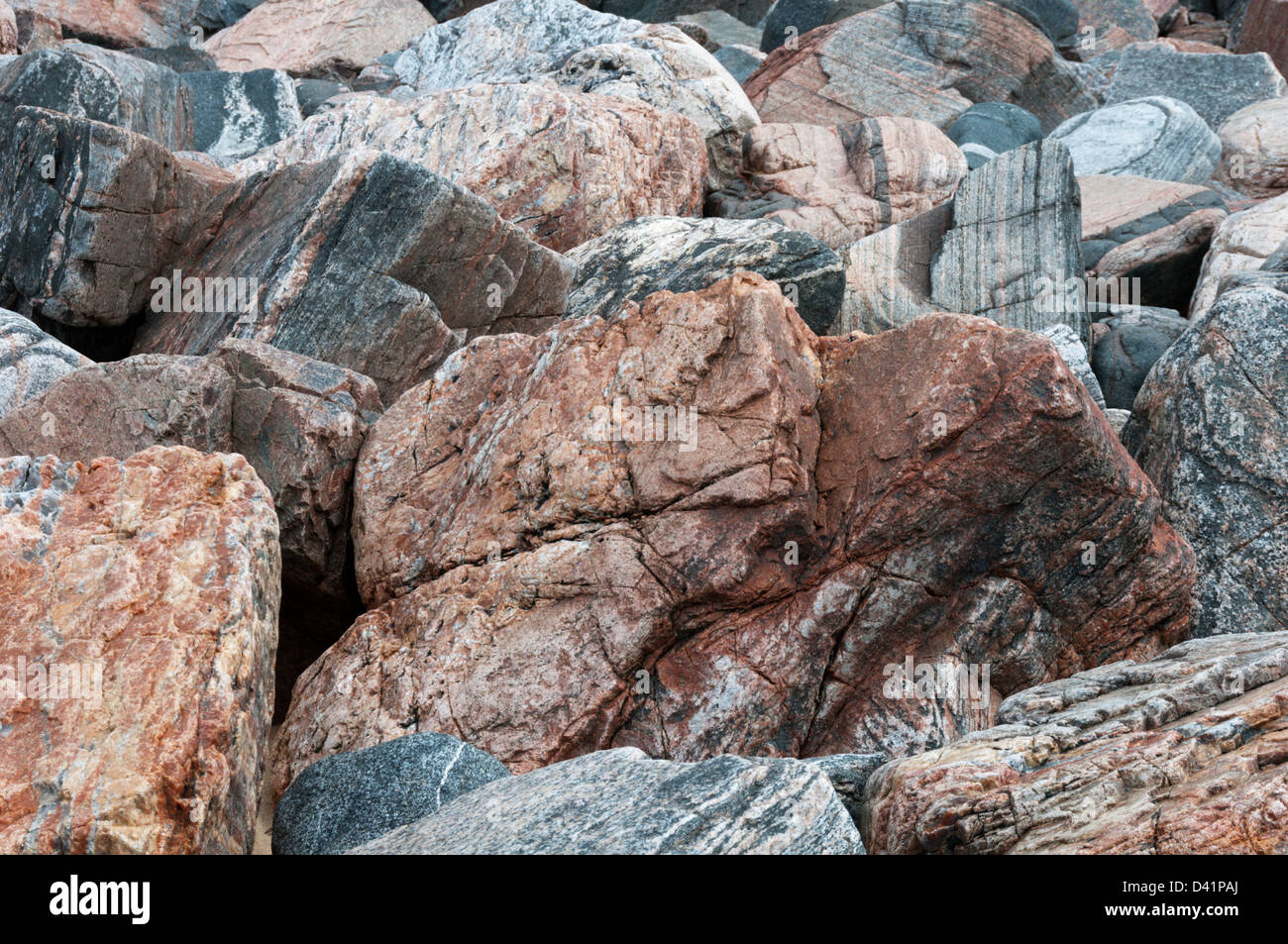 Une masse chaotique de rochers angulaires brouillé - gneiss Lewisian Banque D'Images