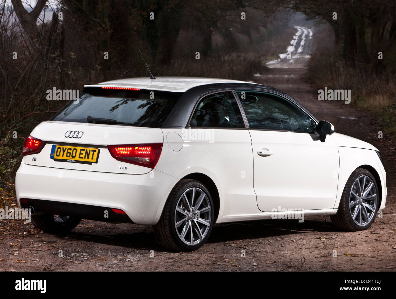 Audi A1 blanche garé on country road, Winchester, England, UK Banque D'Images