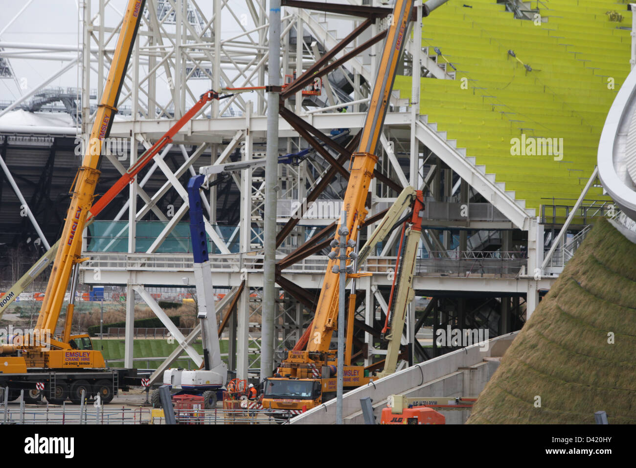 La régénération du parc olympique de Londres.Le Centre aquatique EN COURS DE RECONSTRUCTION. Banque D'Images