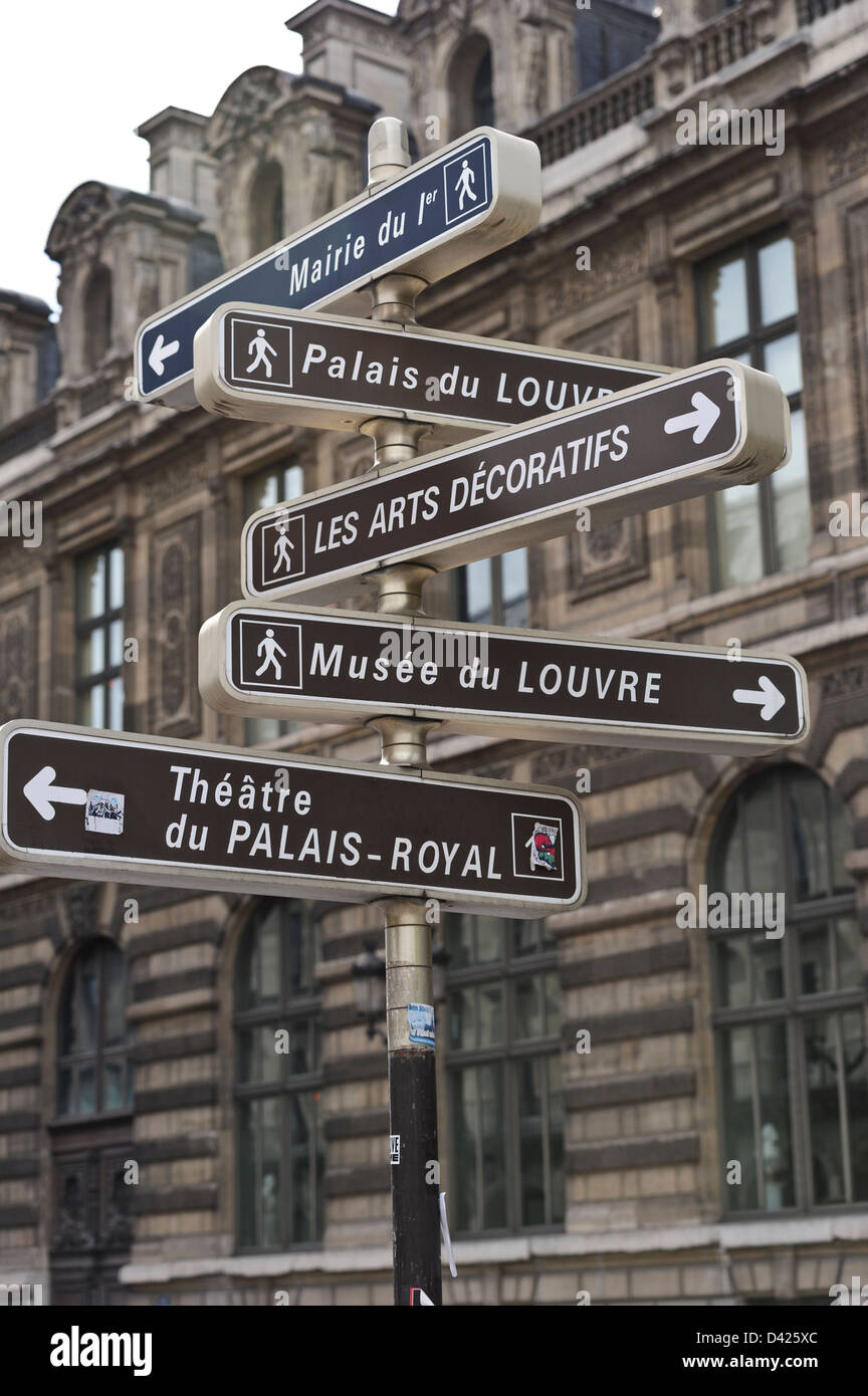 Panneau de signalisation à paris Banque de photographies et d’images à ...