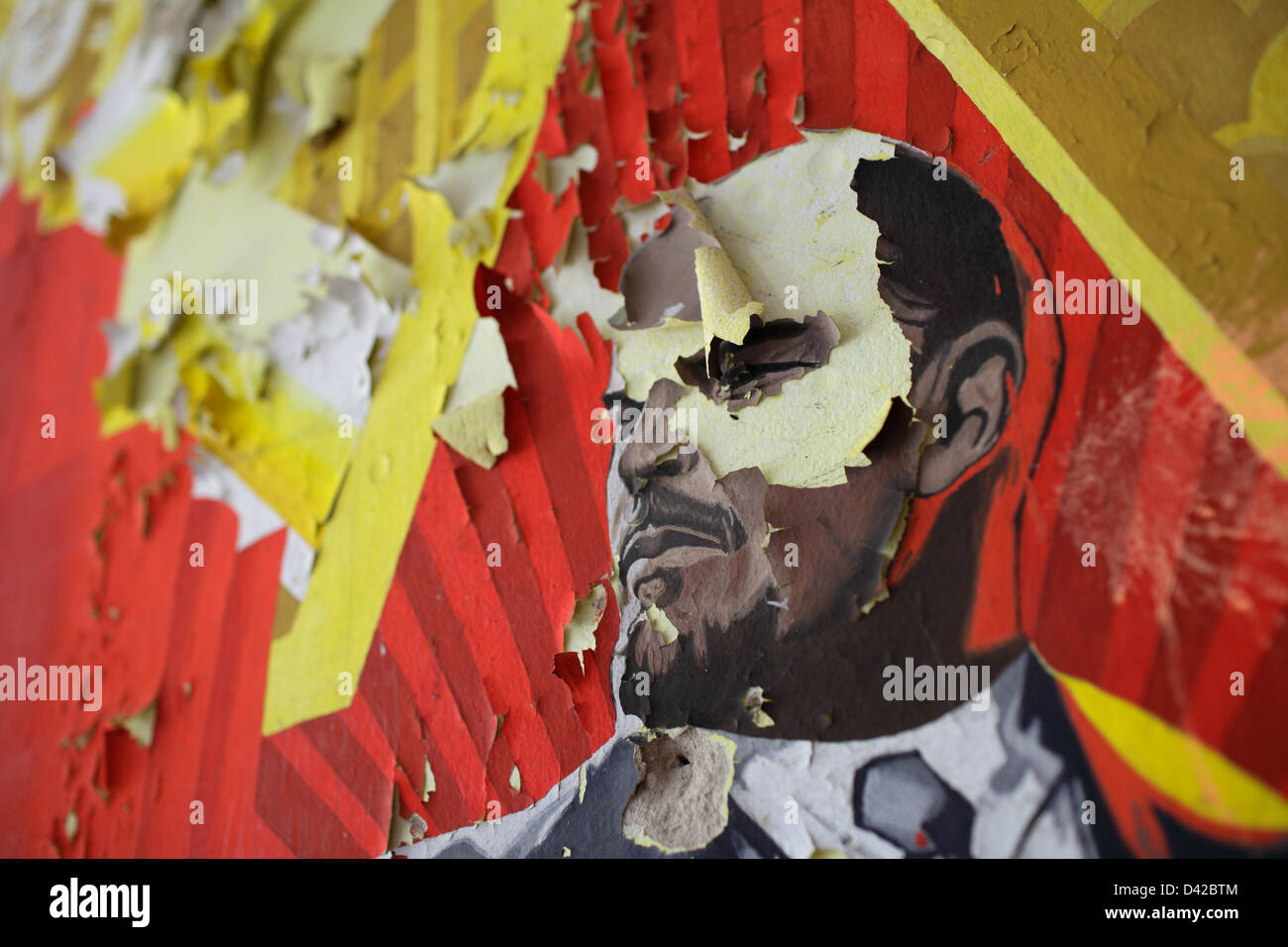 Gross Dölln, Allemagne et délabrés, fresque avec Leninportraet Banque D'Images