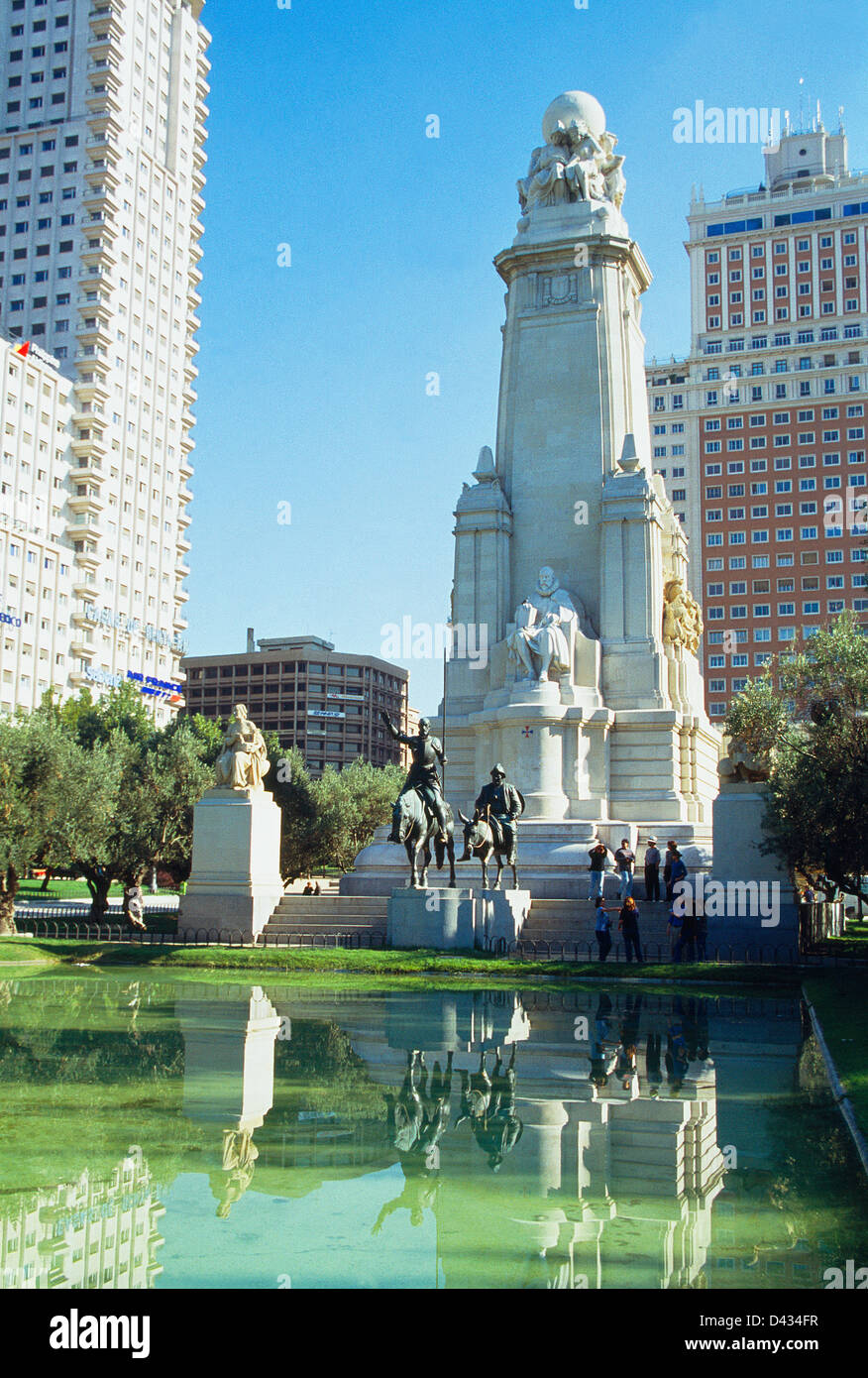 Cervantes monument. Plaza de España, Madrid, Espagne. Banque D'Images
