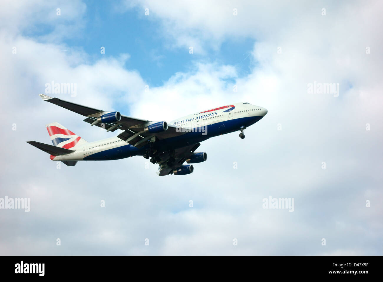 Avion de British Airways 747 jumbo jet landing Banque D'Images