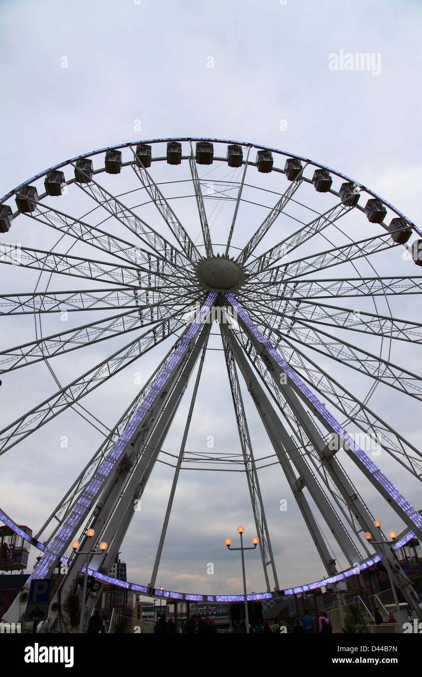 Leeds OWL, la roue d'observation Leeds Banque D'Images