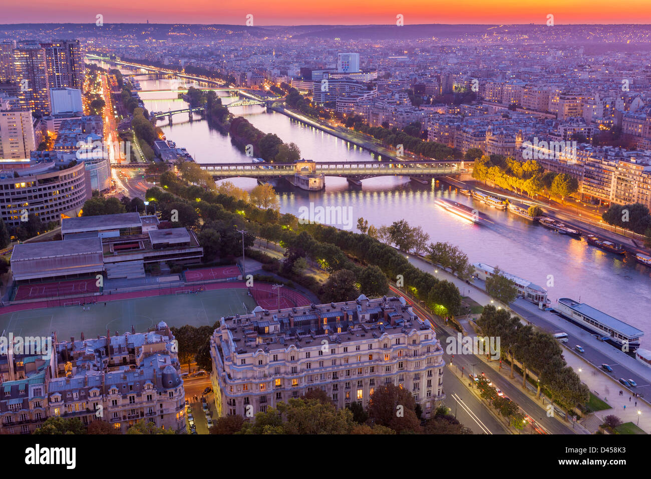 Vue aérienne de la Tour Eiffel de Paris, France, Europe. Banque D'Images