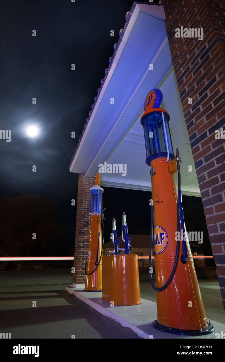 Ancienne rétro pompes à essence, route 66, West Virginia, USA Banque D'Images