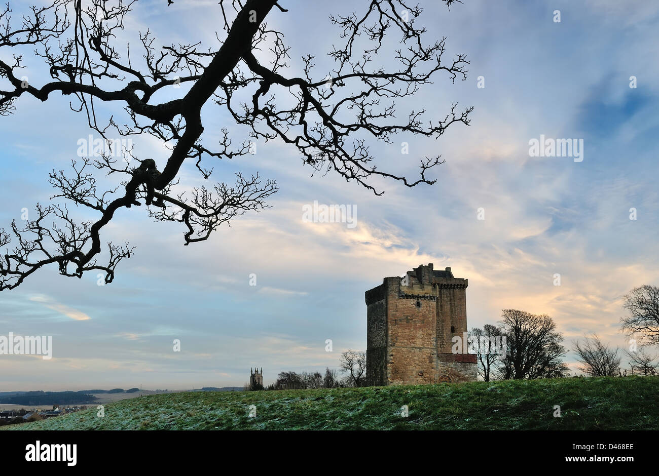 La tour de Clackmannan à partir de l'ouest, sur la colline de siège du roi, le Centre de l'Écosse, Clackmannanshire Banque D'Images