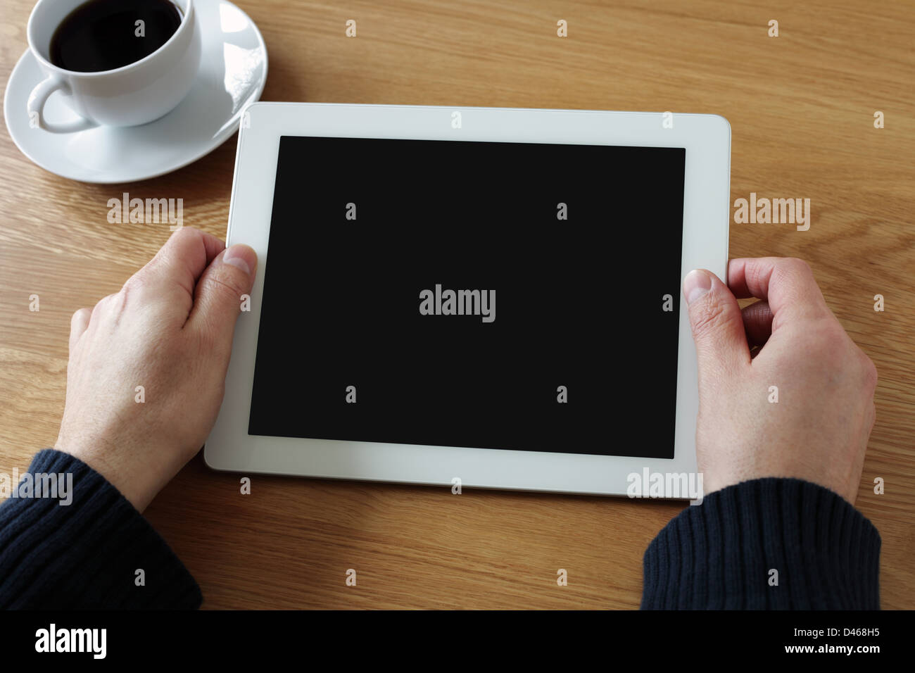 Tablette numérique avec écran vide Banque D'Images Tablette numérique avec écran vide Banque D'Images