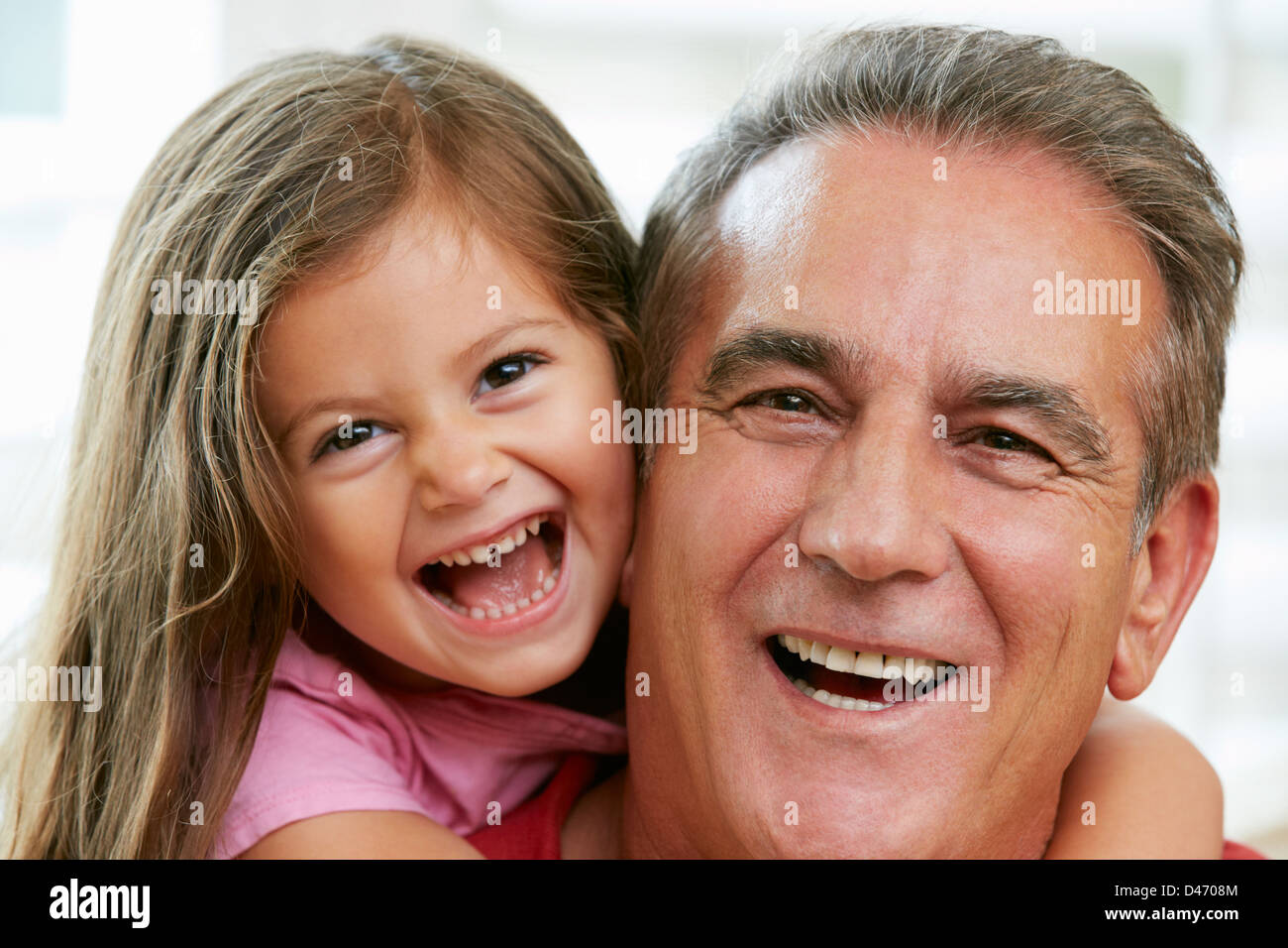 Portrait de grand-père avec sa petite-fille Banque D'Images