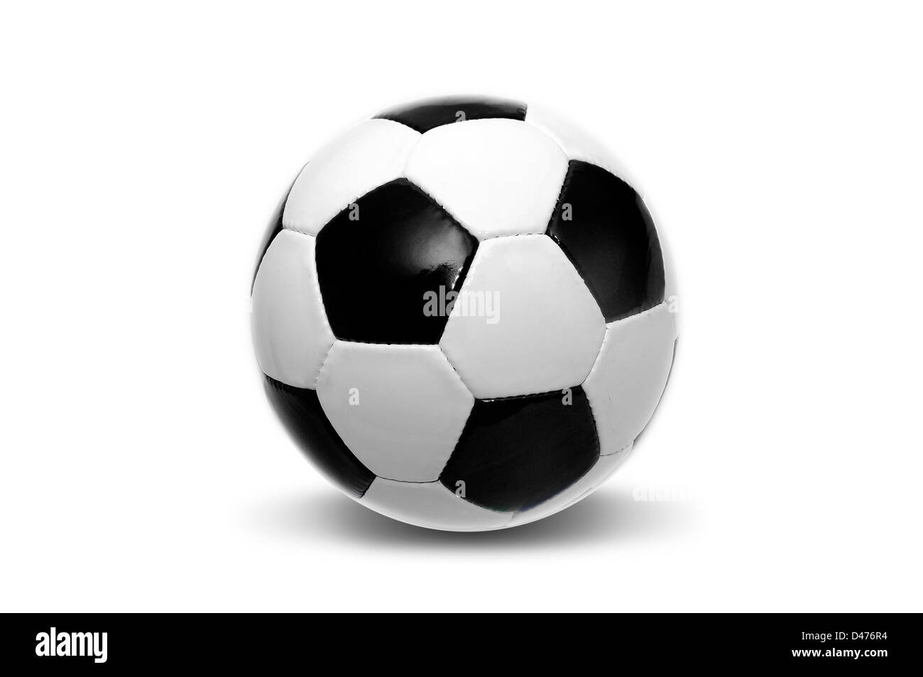 Ballon de soccer en blanc isolé Banque D'Images