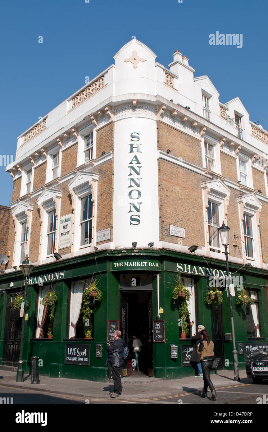 Shanons pub, Portobello Road, Notting Hill, London, W11, UK Banque D'Images