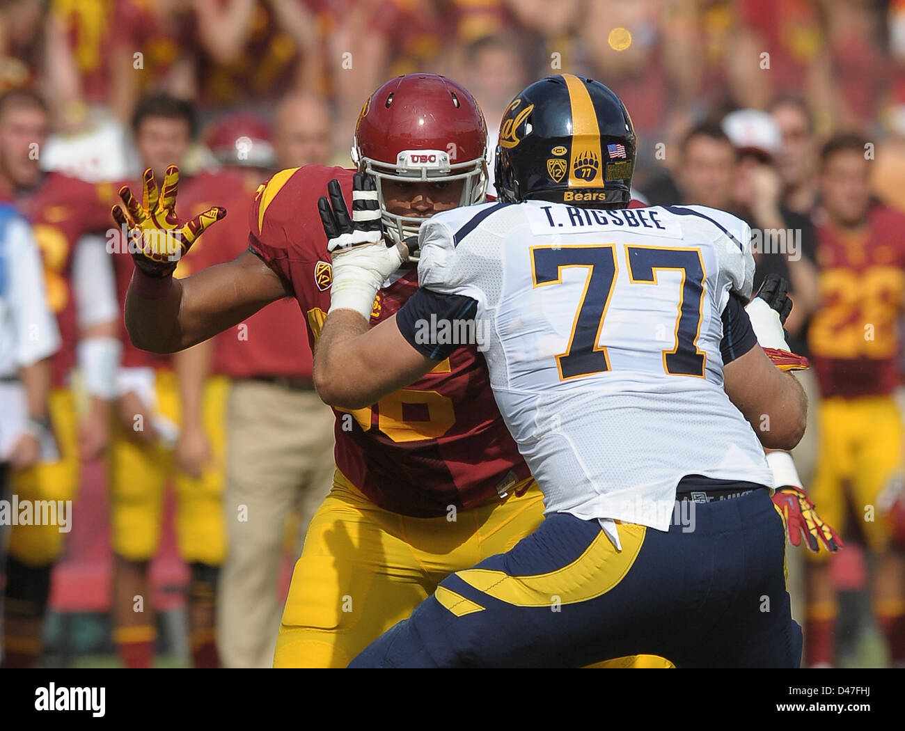 22 septembre 2012 - Los Angeles, CA, États-Unis d'Amérique - le 22 septembre, l'année {} Los Angeles, CA..USC Trojans joueur défensif (96) au cours de la Horton Wes NCAA Football match entre l'USC Trojans et le California Golden Bears au Coliseum de Los Angeles, Californie. La défaite de l'USC Trojans California Golden Bears 27-9..(crédit obligatoire : Jose Marin / MarinMedia / Cal Sport Media) Banque D'Images