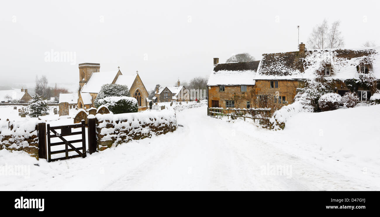 Snowshill Village en hiver. Les Cotswolds, Gloucestershire, Angleterre, Royaume-Uni. Banque D'Images
